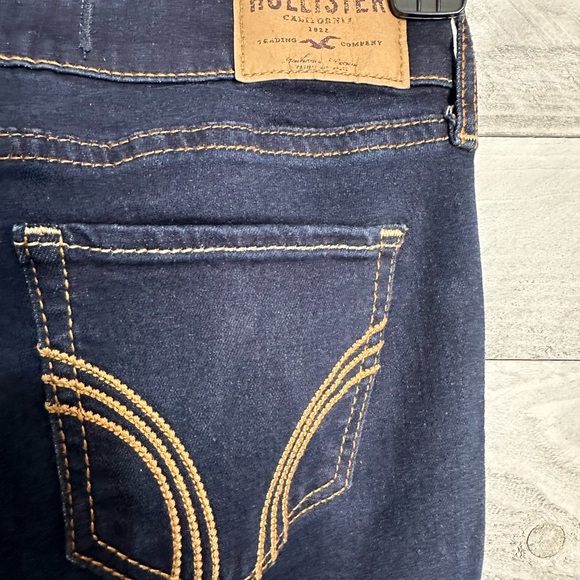 Hollister Straight Leg Jeans Blue Stretch Womens 25x 32” (label shows 25x 33) - Picture 5 of 5